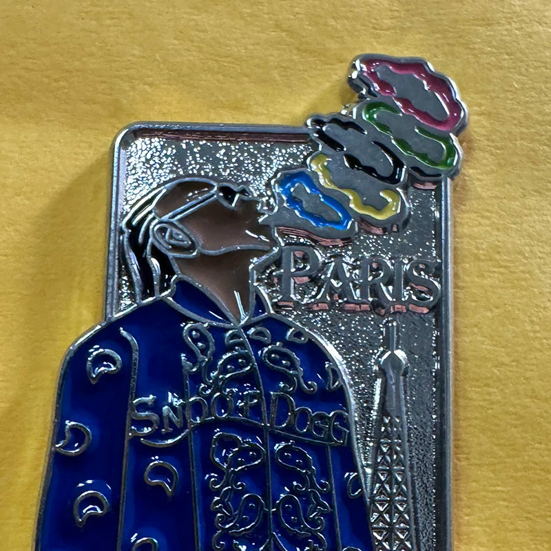 2024 Snoop Dogg Enamel Pins Snoopdogg Pin Hiphop Rock Fashion Jewelry Brooches Special Souvenir Collections