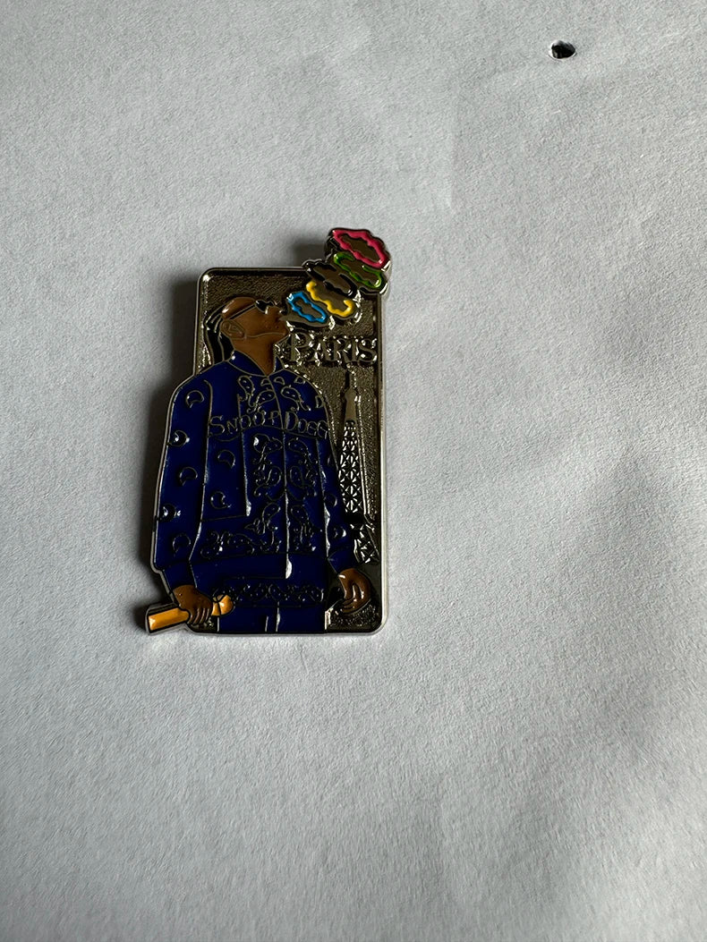 2024 Snoop Dogg Enamel Pins Snoopdogg Pin Hiphop Rock Fashion Jewelry Brooches Special Souvenir Collections